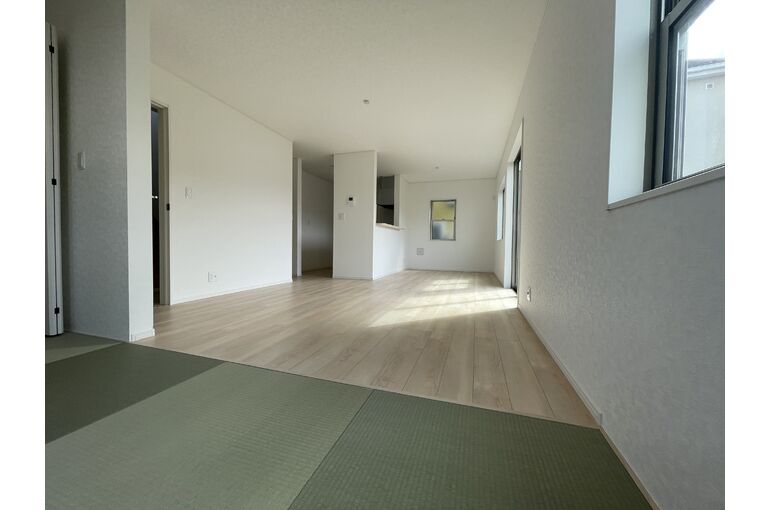 E27DDB5A-0209-4DB4-9B6A-ABA1B9A038DE