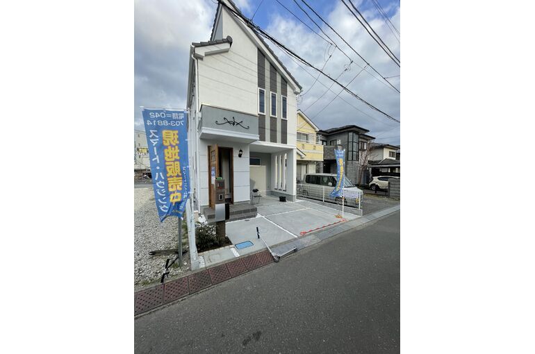 7CB53322-88F7-48C7-B724-B404B24D6952