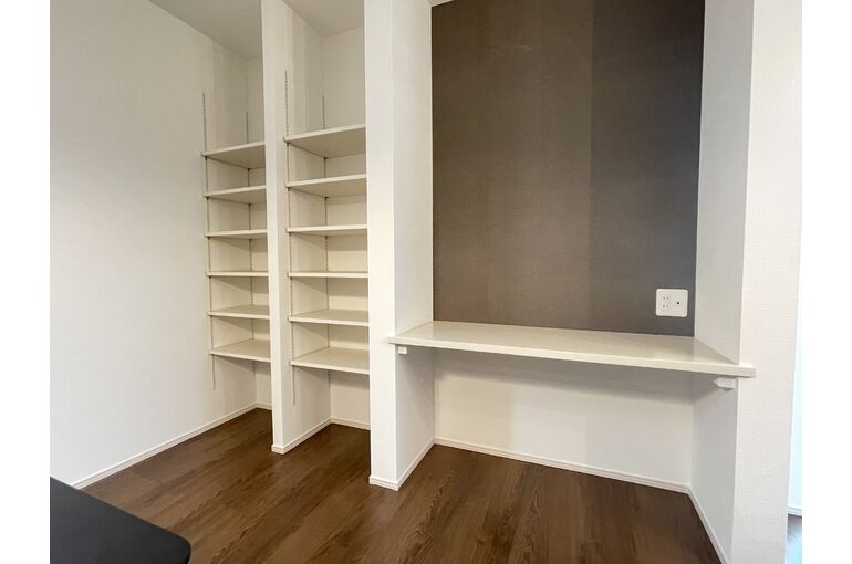 021093F0-A525-401E-BA30-64468BE195FC