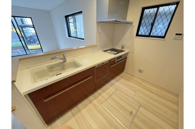 40C79BEA-09EA-4230-92C4-845CB95C7EDA