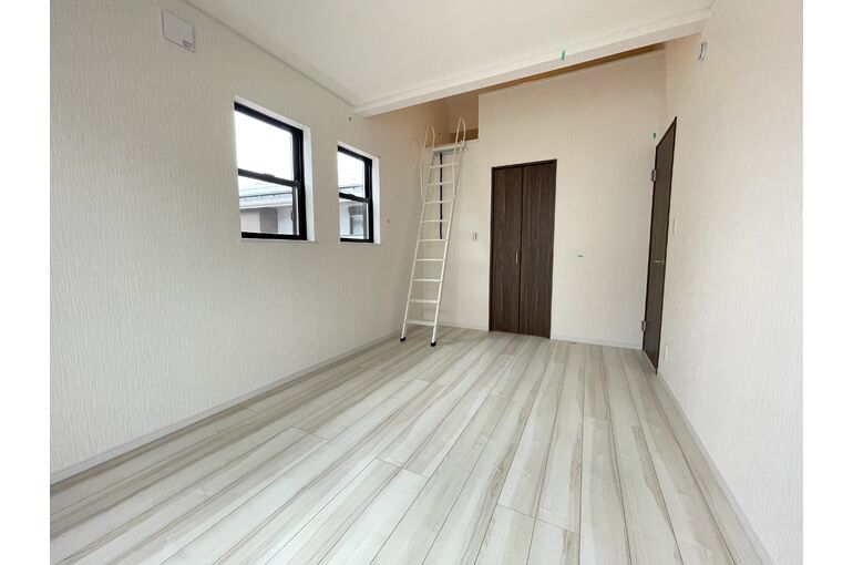 28EF7507-CAB1-469D-8924-19F52DEDC579