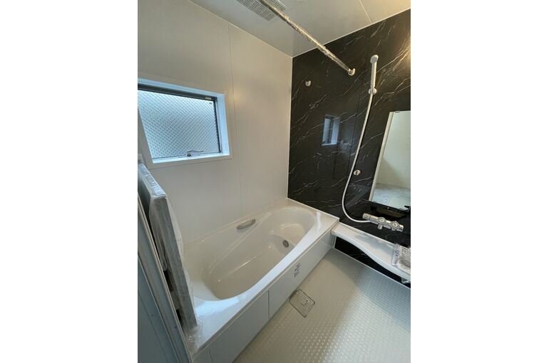 F91017CC-6F9D-42AA-9B9A-FBEB5B6C5272