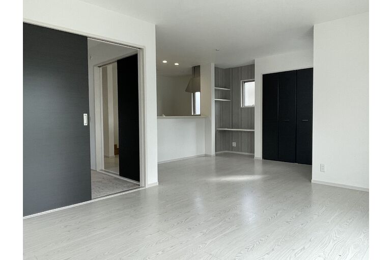 2812663C-068C-42CC-911D-AA03F600ED51