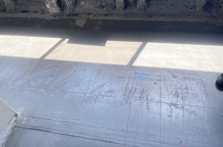 3445ABF7-2E6C-4594-BC5D-65895C8A1CCC