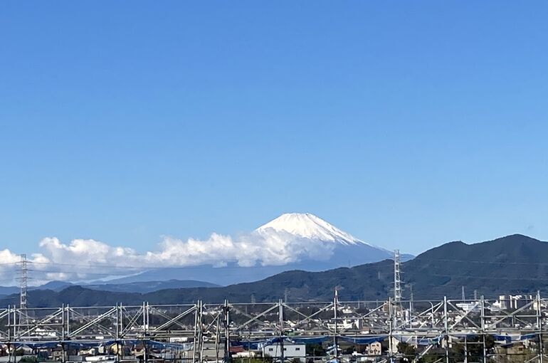 B509EB50-BF7B-4A62-9A1D-6221728812D8