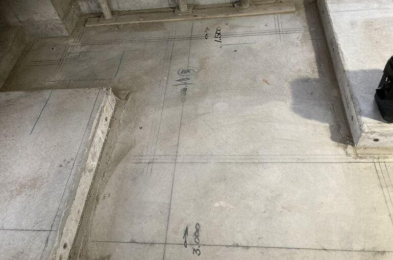 F5E2588F-C4F2-4C79-97B8-DD0C8BA20AEC