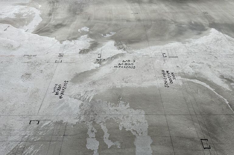 B7EB6177-454D-48A6-A390-9EDBDB400864