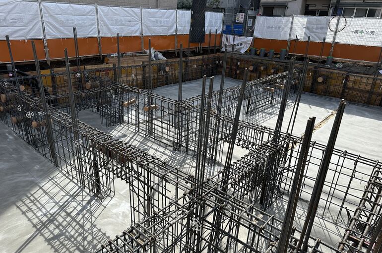 FCD9D2E4-8636-4B64-BDDD-F1BED1D4F21A