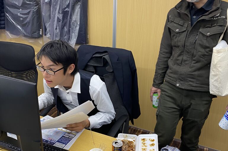 A1374C23-2BFF-43B2-9A32-55A08790AE05